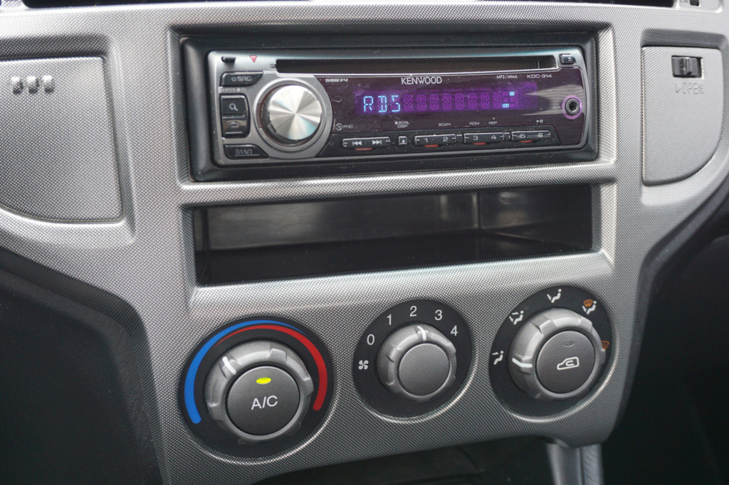 Hyundai Matrix 1.6i silver edition airco / elektr. ramen / trekhaak / nap