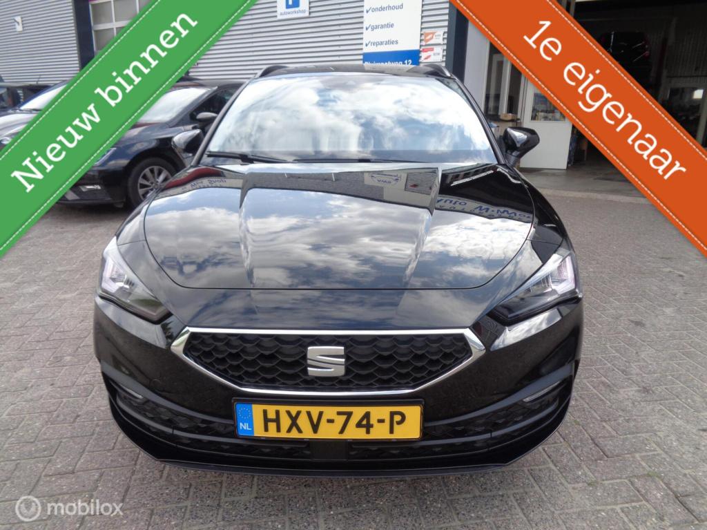 Seat Leon sportstourer 1.5 tsi style business/airco/lm velgen/carplay/pdc/c