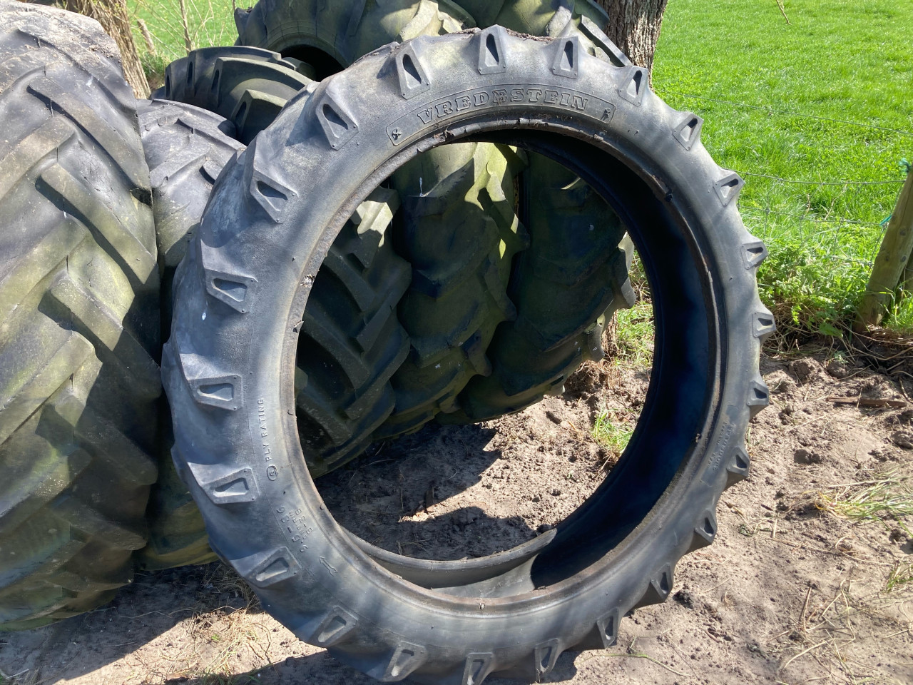Oude tractorbanden