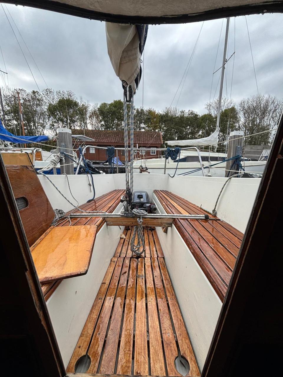 Kievit 680 kajuitzeilboot