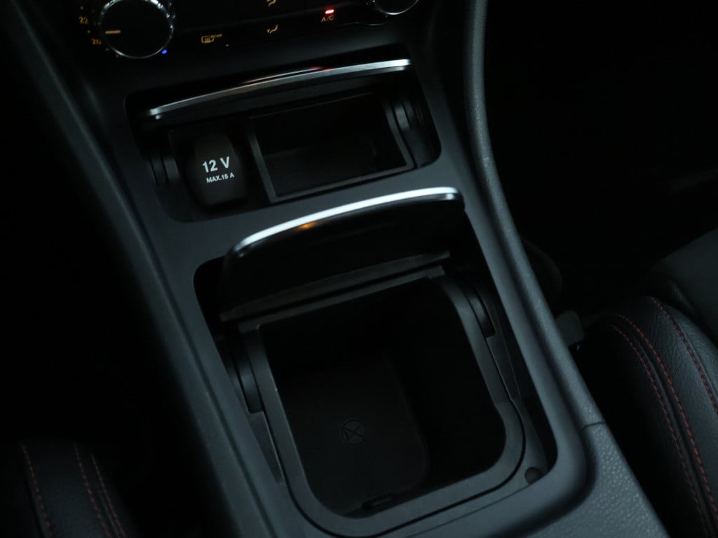 Mercedes-Benz A-Klasse 180 business solution amg | cruise control | stoelve
