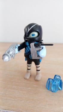 Playmobil alien met afstandsbediening en schieter