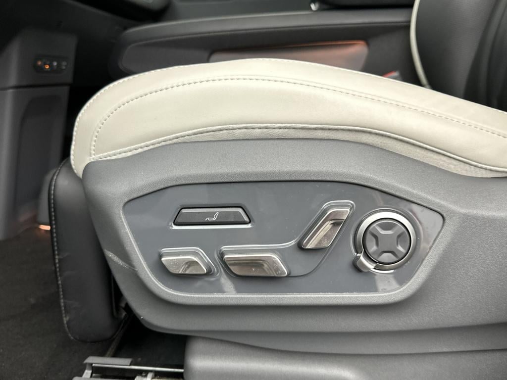 Kia Ev9 gt-line awd 99.8 kwh | schuifkantel dak | 7 persoons | stoelamassag