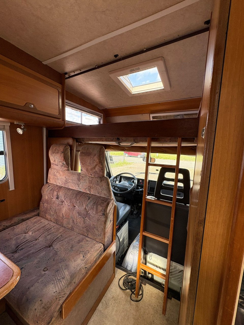Peugeot J5 Turbo 290 G92 CAMPER