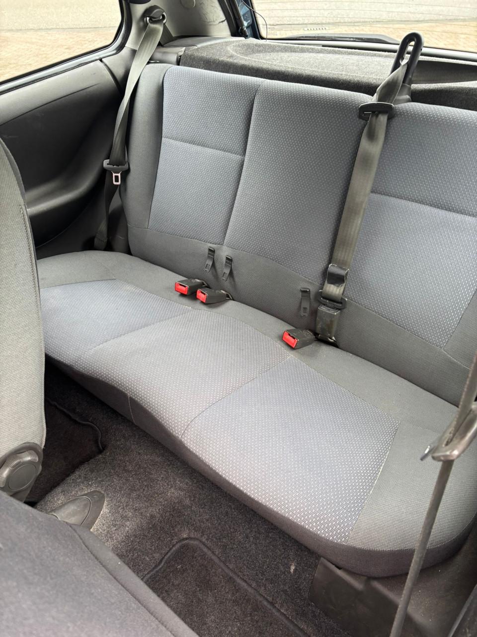 Fiat Punto 1.2 3DR 2004 Blauw | 97.614 KM NAP | NIEUWE APK!