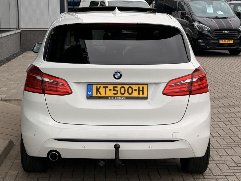 BMW 2-serie active tourer 216d centennial sport line | pano | trekhaak | st