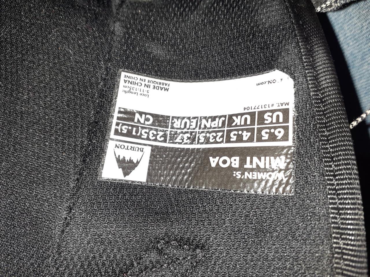 Burton Mint snowboard schoenen mt. 37