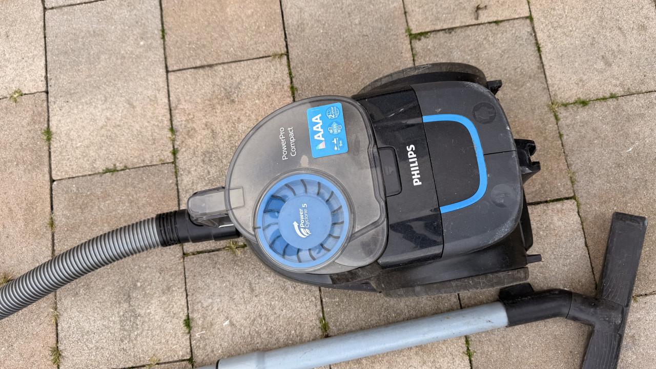 Philips stofzakzuigerloze stofzuiger te koop