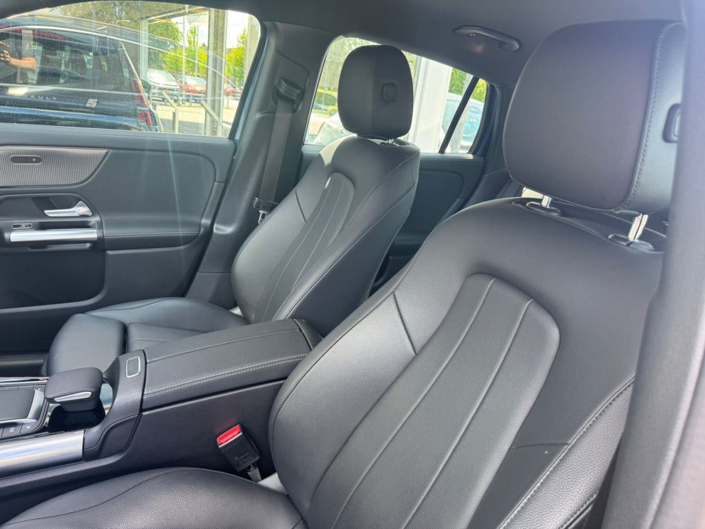 Mercedes-Benz Gla-klasse 250 e business solution luxury limited
