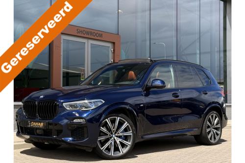 BMW X5 xdrive45e m-sport individual | acc | h/k | skylounge | stoelverwarmi