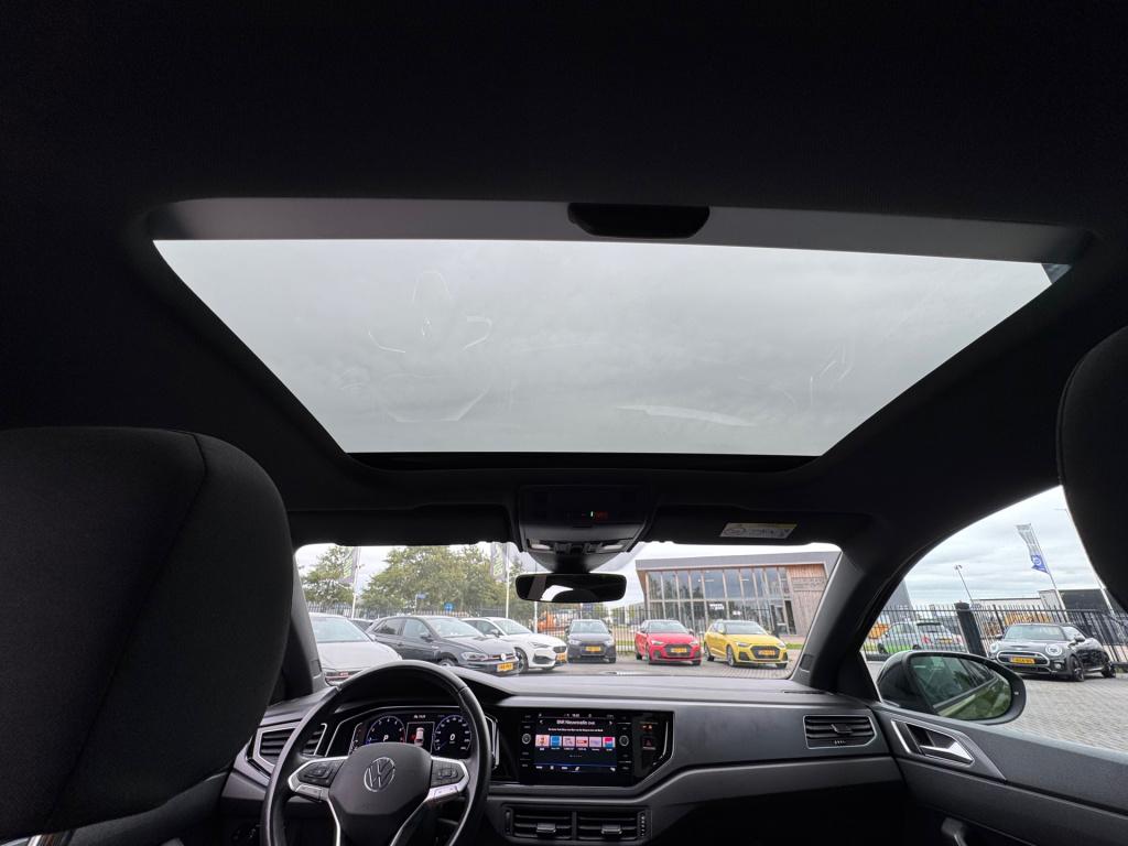 Volkswagen Taigo 1.0 tsi r-line - pano - 1e eigenaar * dsg