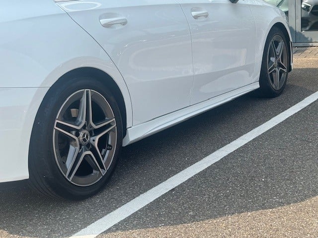 Mercedes-Benz A-Klasse 200 business solution amg l mbux l led high performa