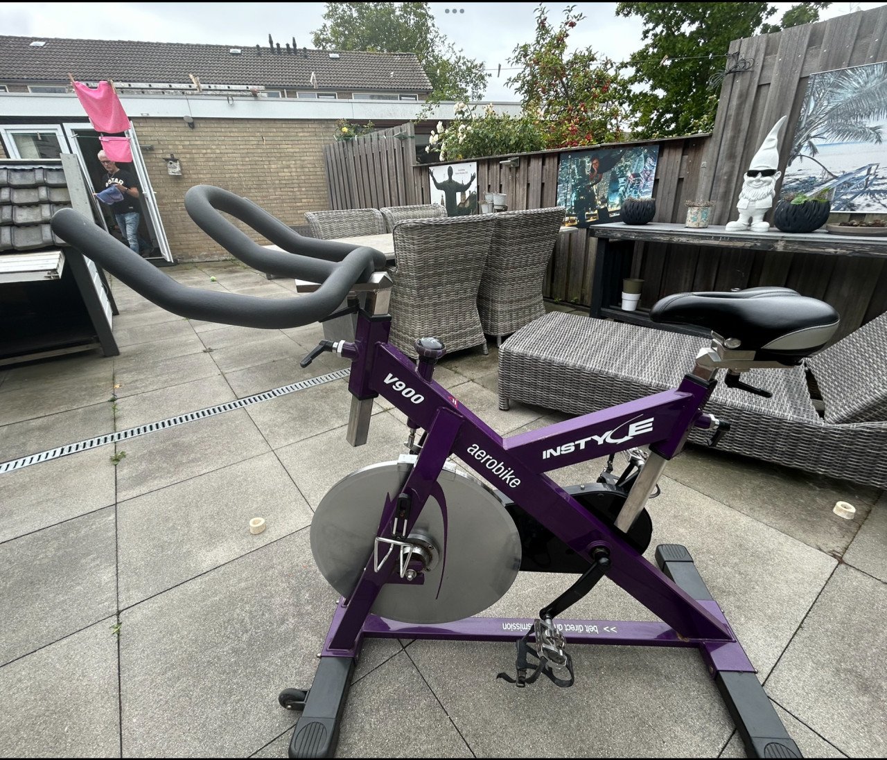 Instyle V900 Aerobike Indoor Studio Bike