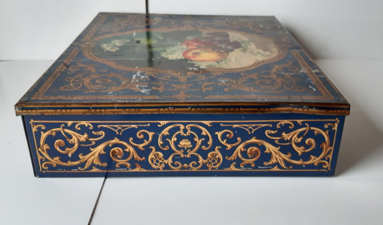 Blik van Melle fruit decor, Breskens