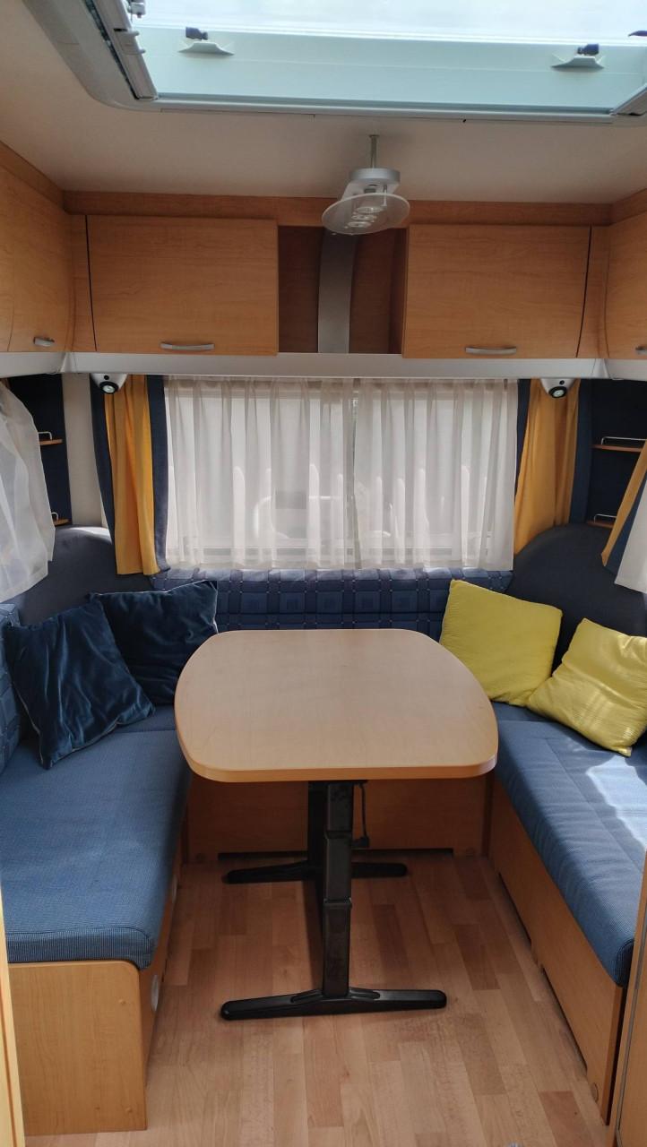 Knaus 450 (2006) met voortent