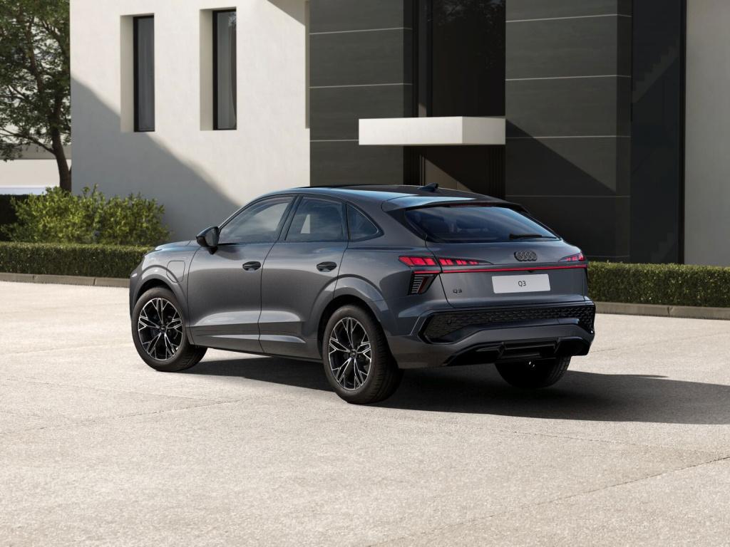 Audi Q3 sportback 272pk e-hybrid s edition *pano*acc*camera*