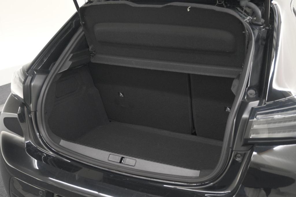 Peugeot 208 1.2 hybrid 145 e-dcs6 gt | alcantara pakket | camera | apple ca