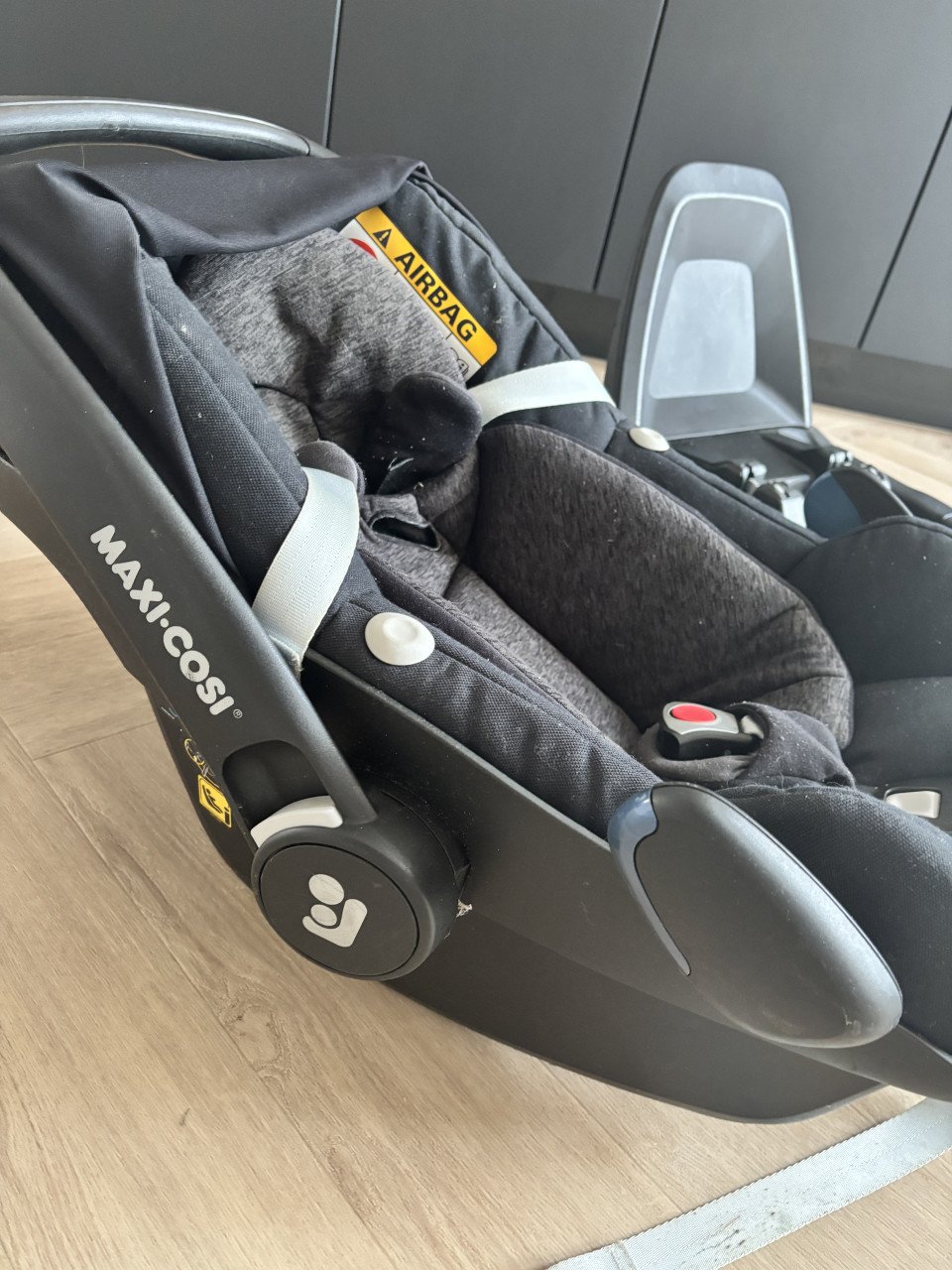 Maxi Cosi Pebble Pro + baseplate auto [isofix]