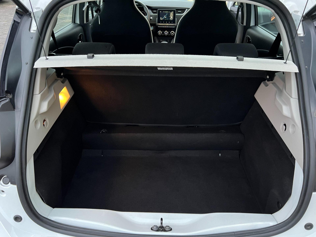 Renault Zoe r110 life carshare 52 kwh, afneembare trekhaak enz..
