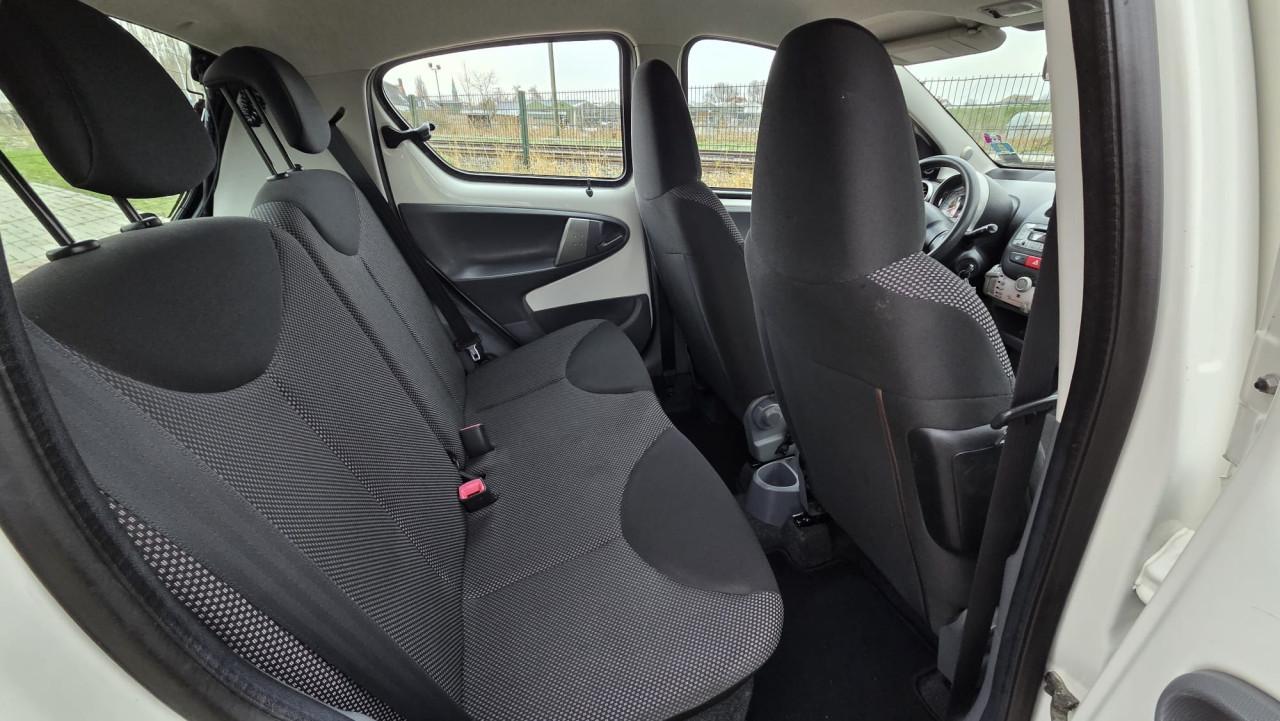 Toyota Aygo 1.0-12V Airco Comfort Navigator | 2012 | NAP | 5-Deurs | Airco