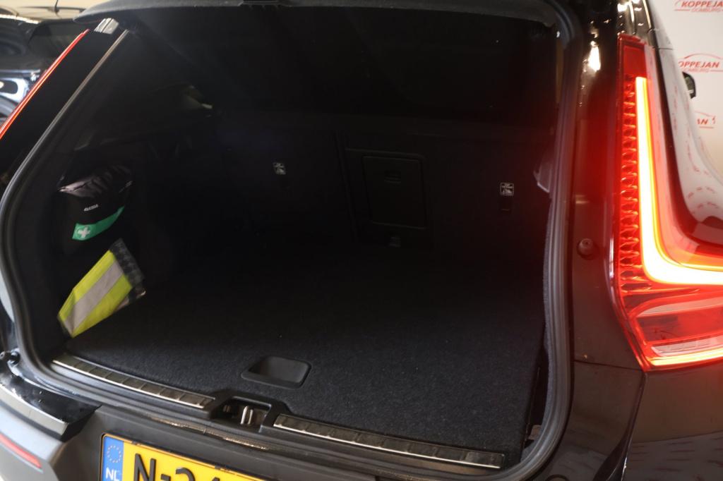 Volvo XC40 1.5 t5 recharge inscription|360 graden camera|lederen bekleding|