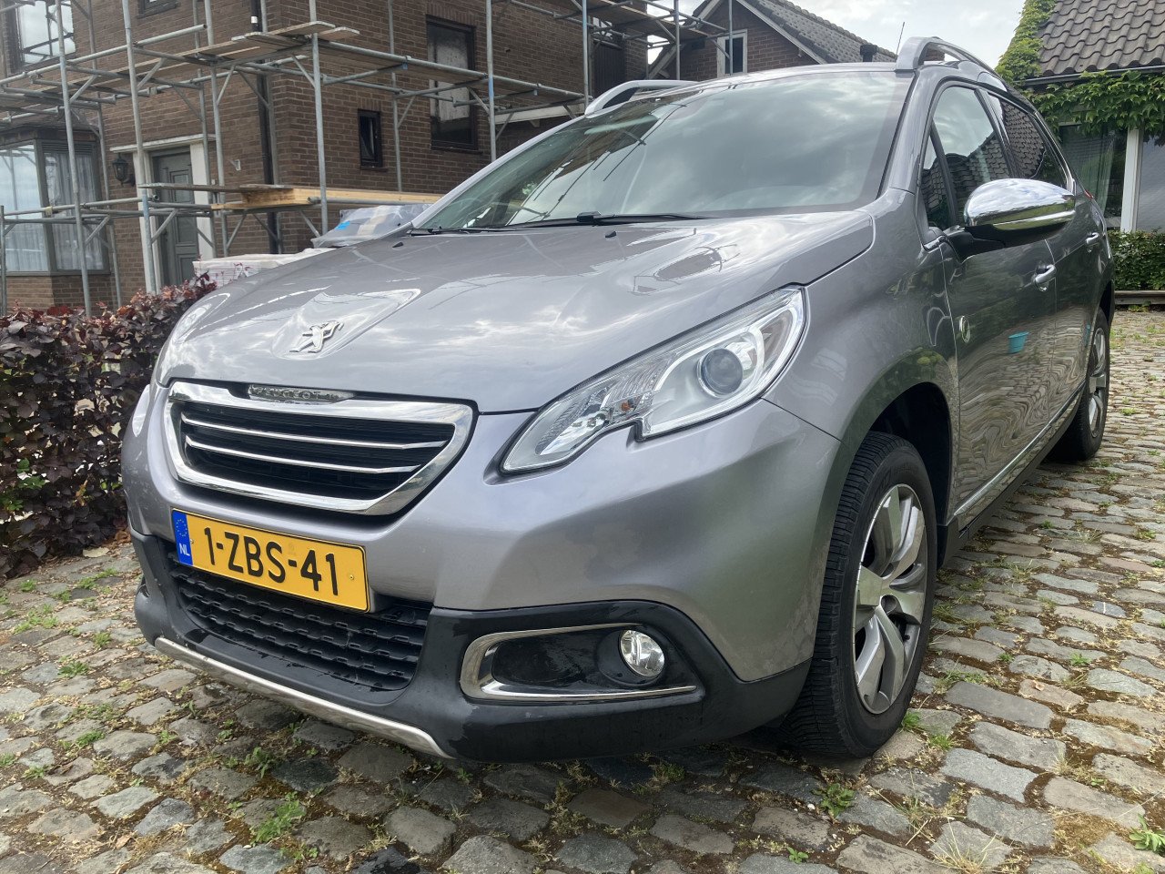 Hele mooie Peugeot 2008 Crossway, nieuwe riem dealer onderhouden