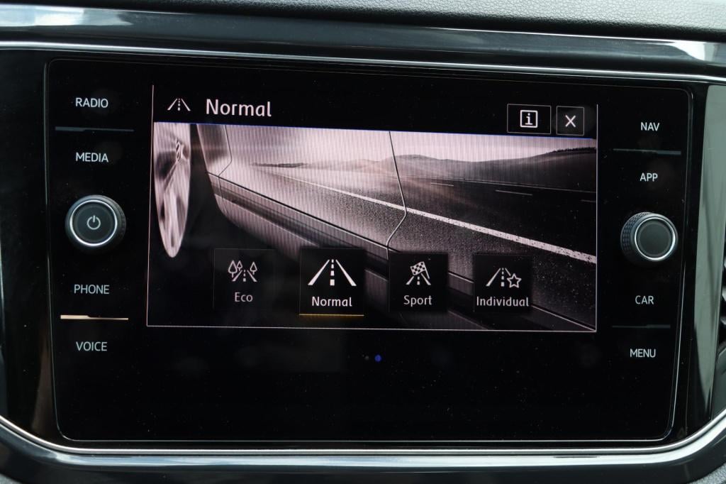 Volkswagen T-roc 2.0 tsi 4motion sport 190pk dsg7