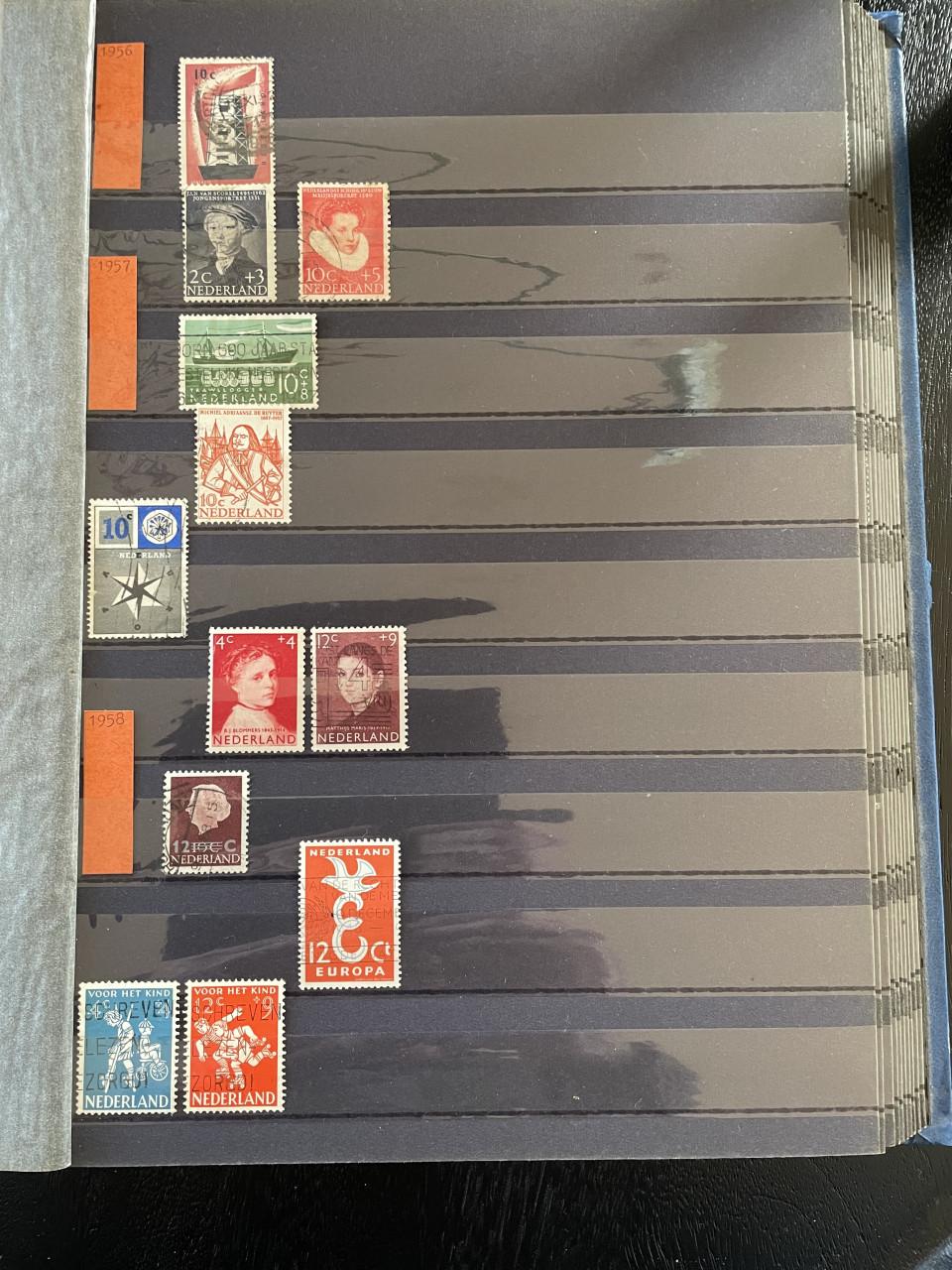 Te Koop: Postzegelalbum Nederland 1867-1978.