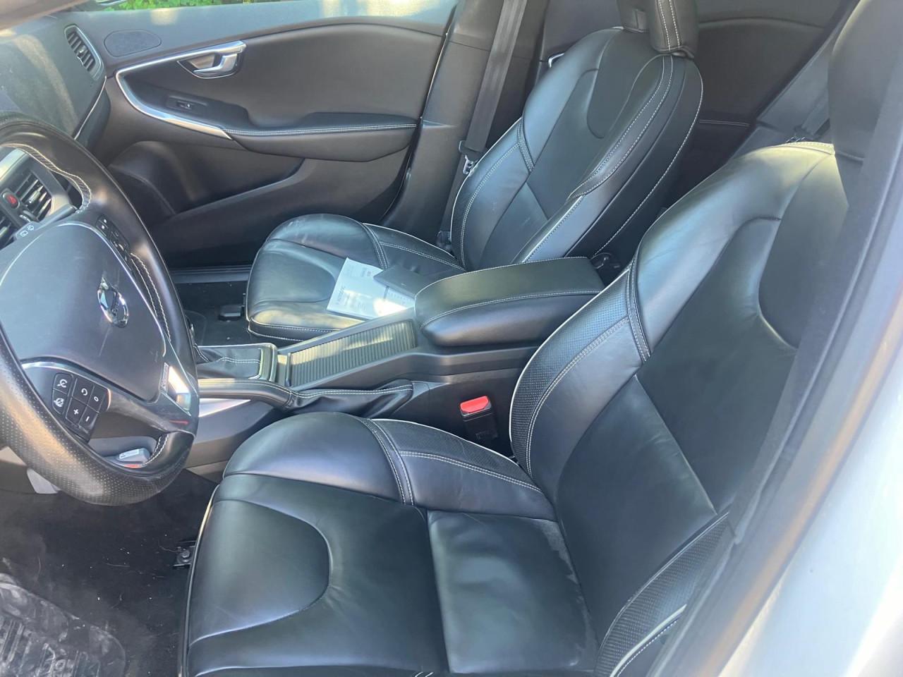 Volvo V40 2.0 T4 R-Design Automaat
