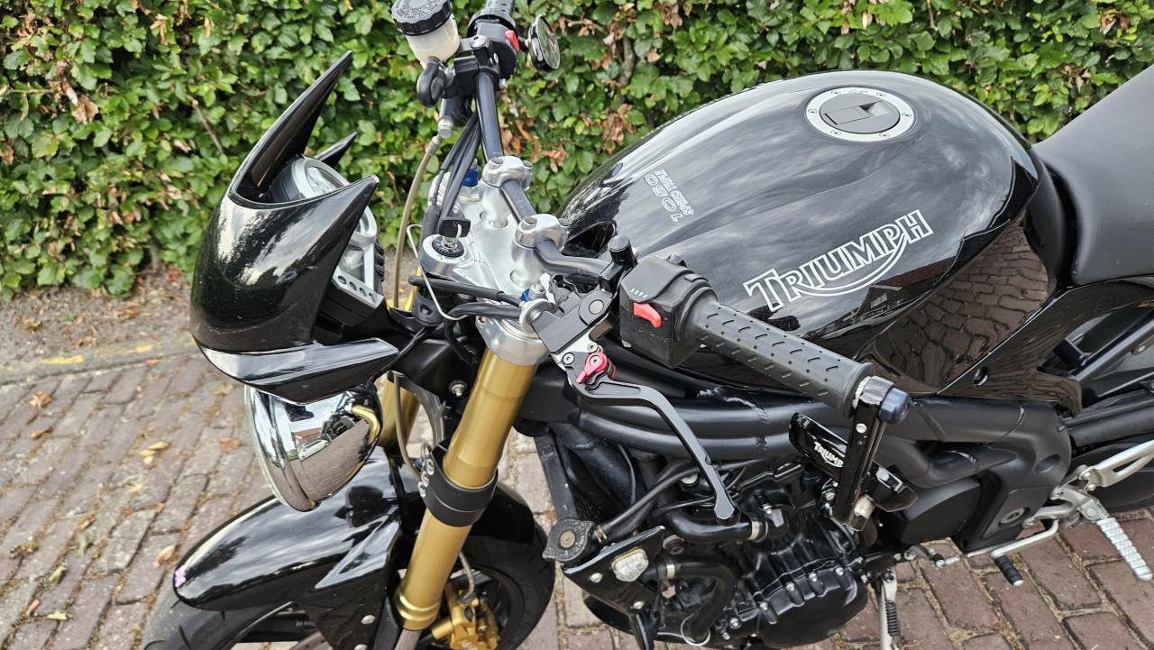 Triumph Speedtriple 1050 2006