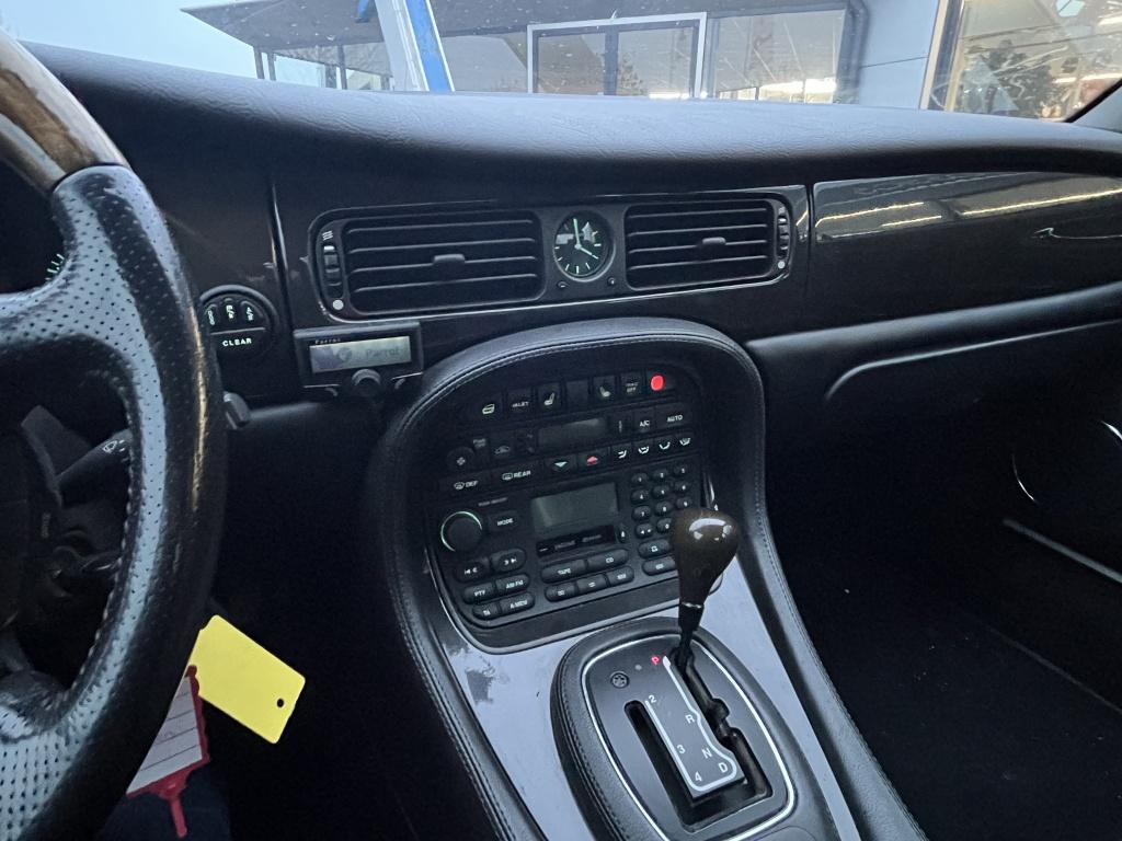 Jaguar Xj xjr 4.0 v8 supercharged | trekhaak