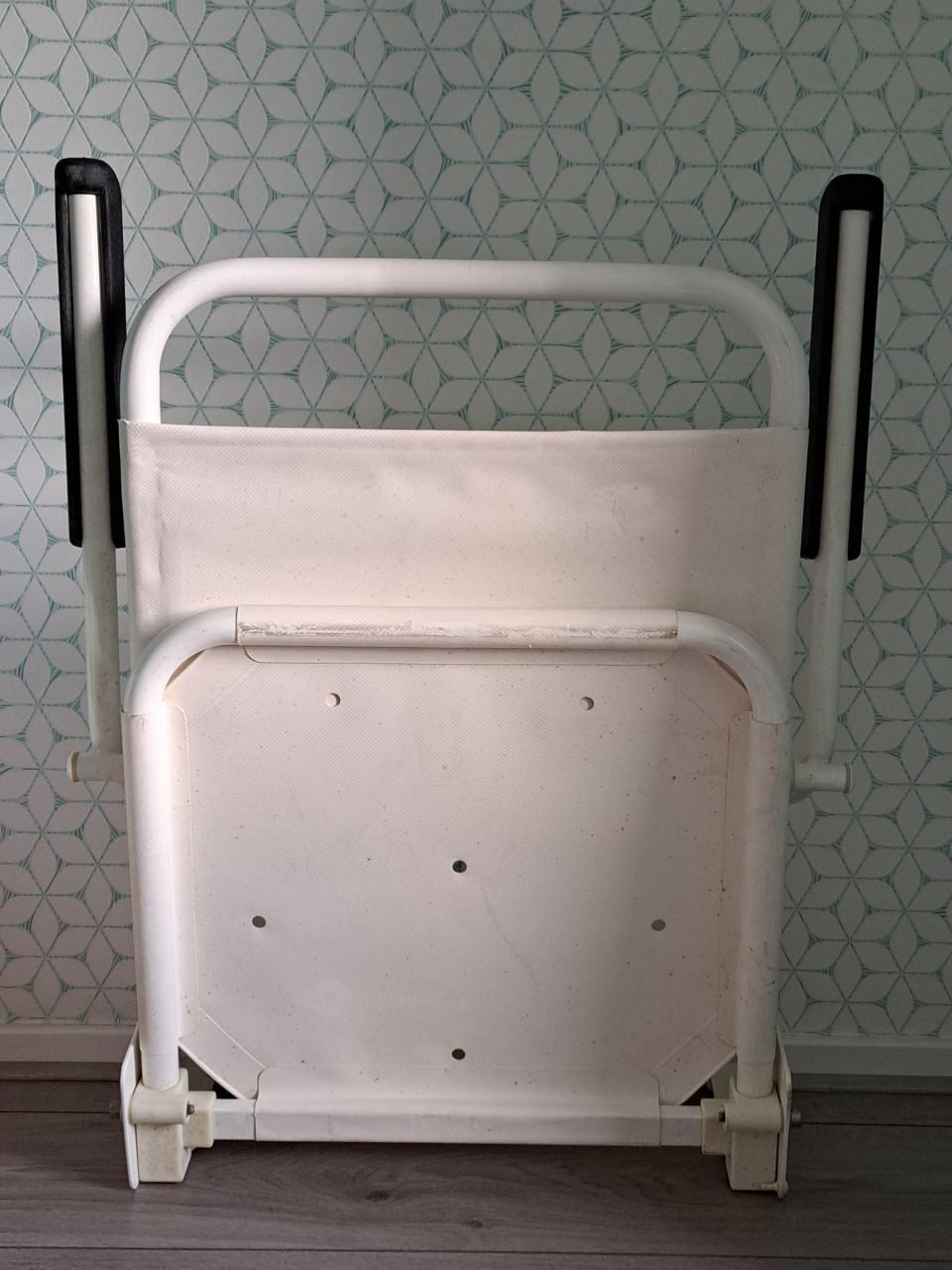 Opklapbare wand douche stoel voor mindervaliden