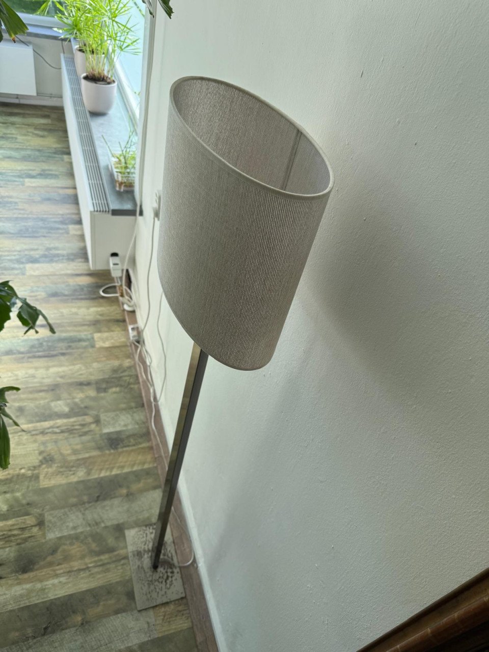 3 vloerlampen met dimmers