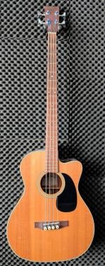 Sigma BRC-28E akoestische basgitaar met element