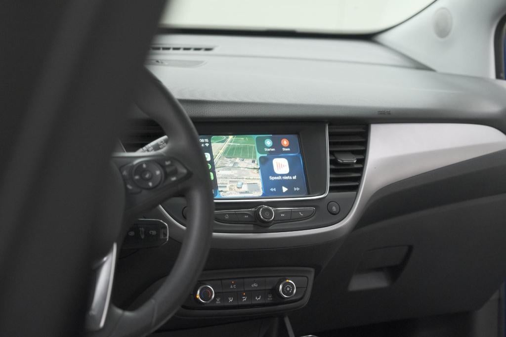 Opel Crossland X 1.2 turbo 110 online edition | trekhaak | apple carplay | 