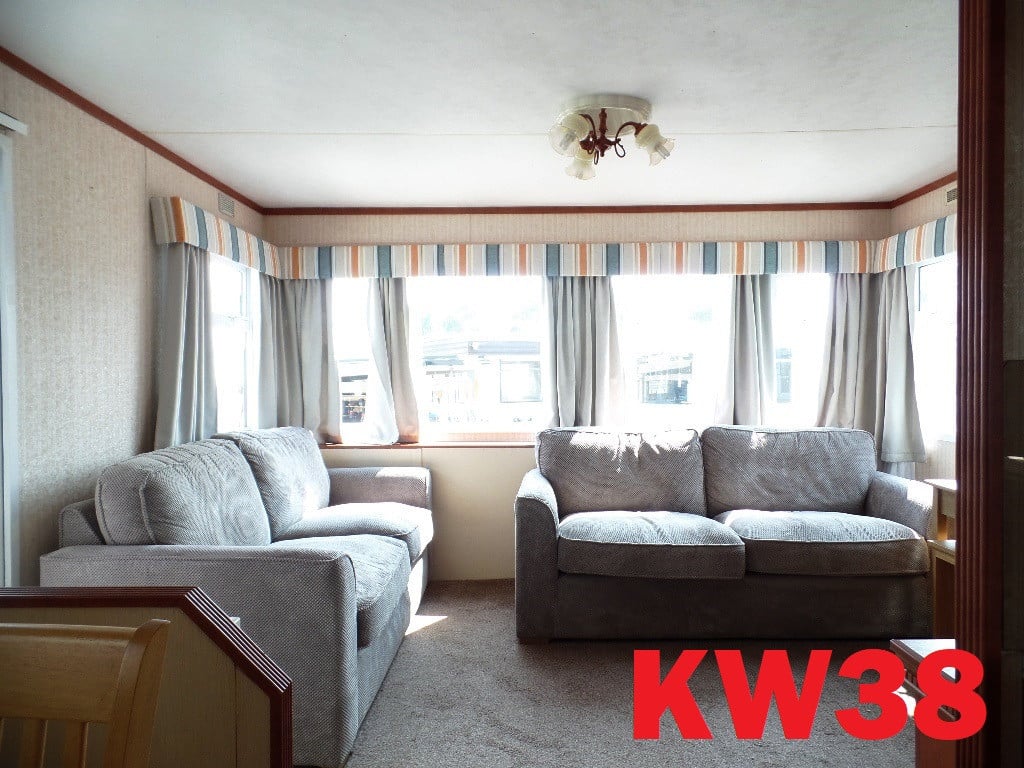 Keurige Willerby Granada met dubbel glas, CV en extra stahoogte te koop