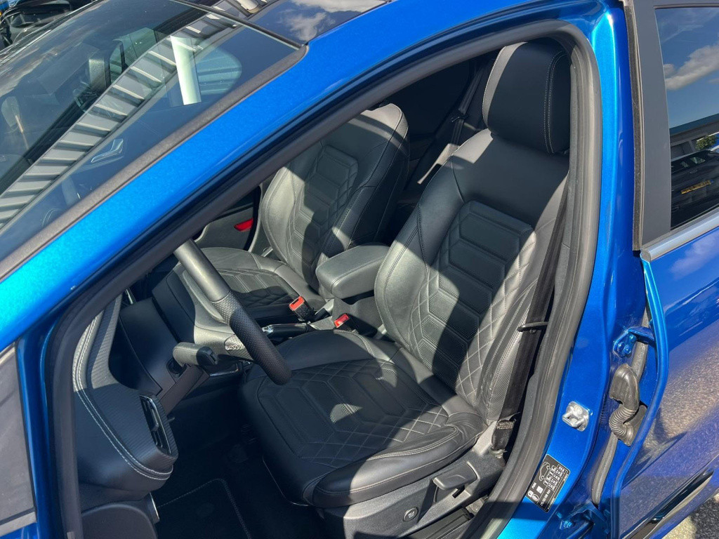 Ford Puma 1.0i ecoboost hybrid 125pk st-line vignale, pano, trekhaak