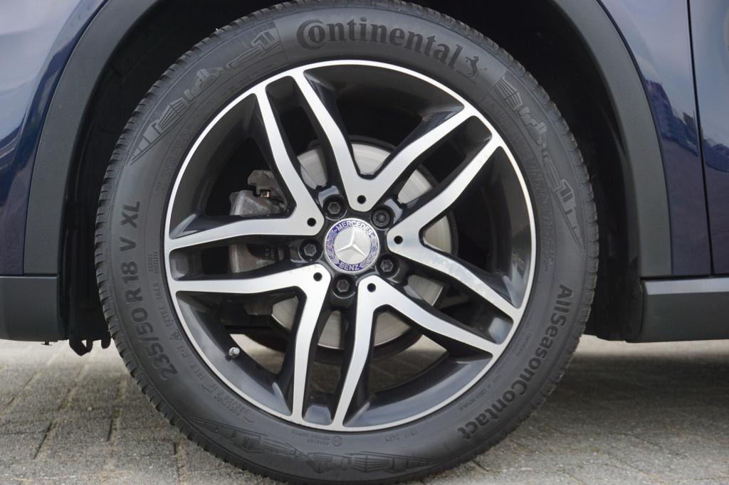 Mercedes-Benz Gla-klasse 180 ambition airco / navi / cruise / pano / parkee