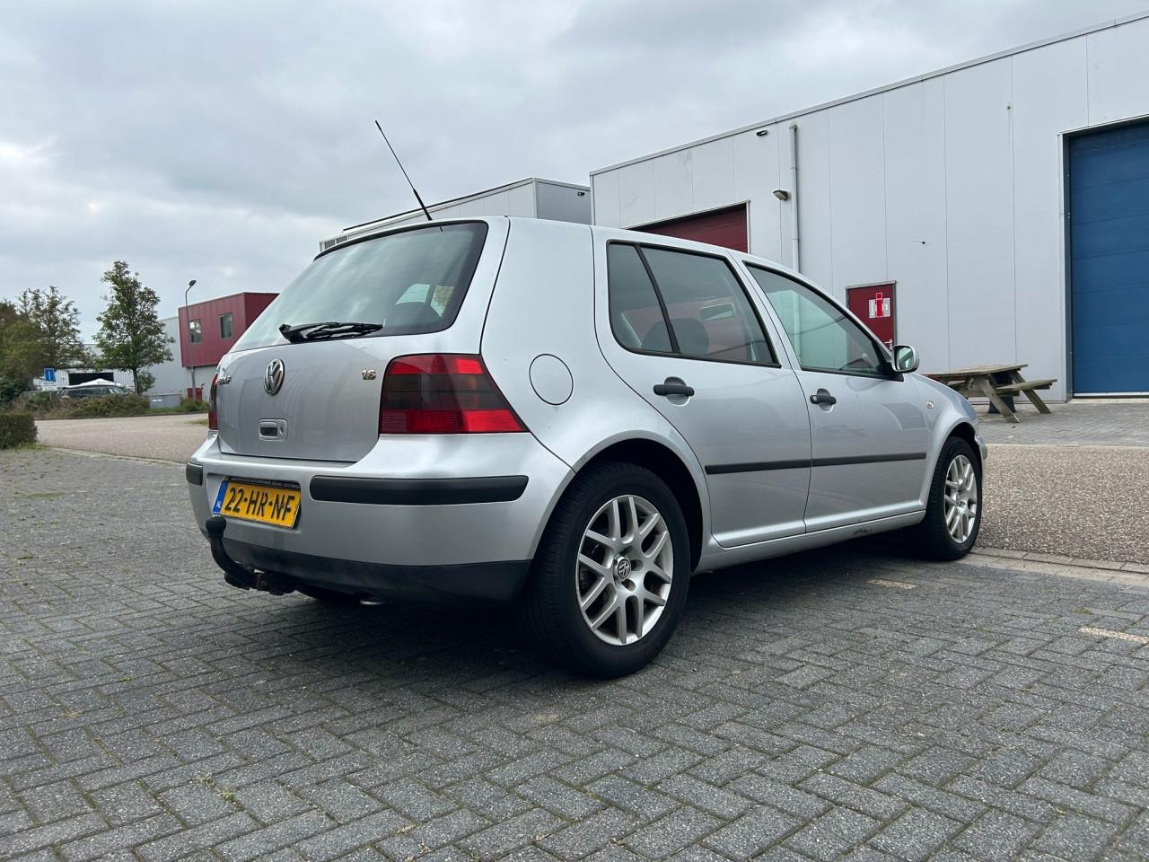 Volkswagen Golf 1.6-16V Trendline MEENEEMPRIJS!