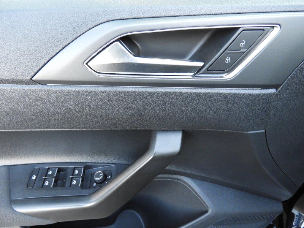 Volkswagen Polo 1.0 tsi r-line