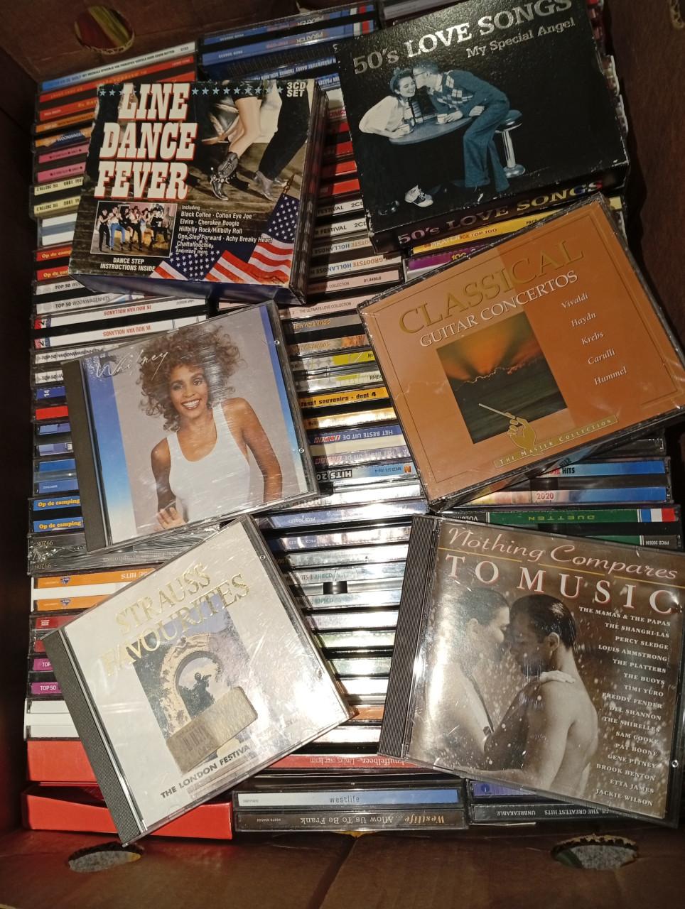 Partij van 475 cd's (nieuw!)