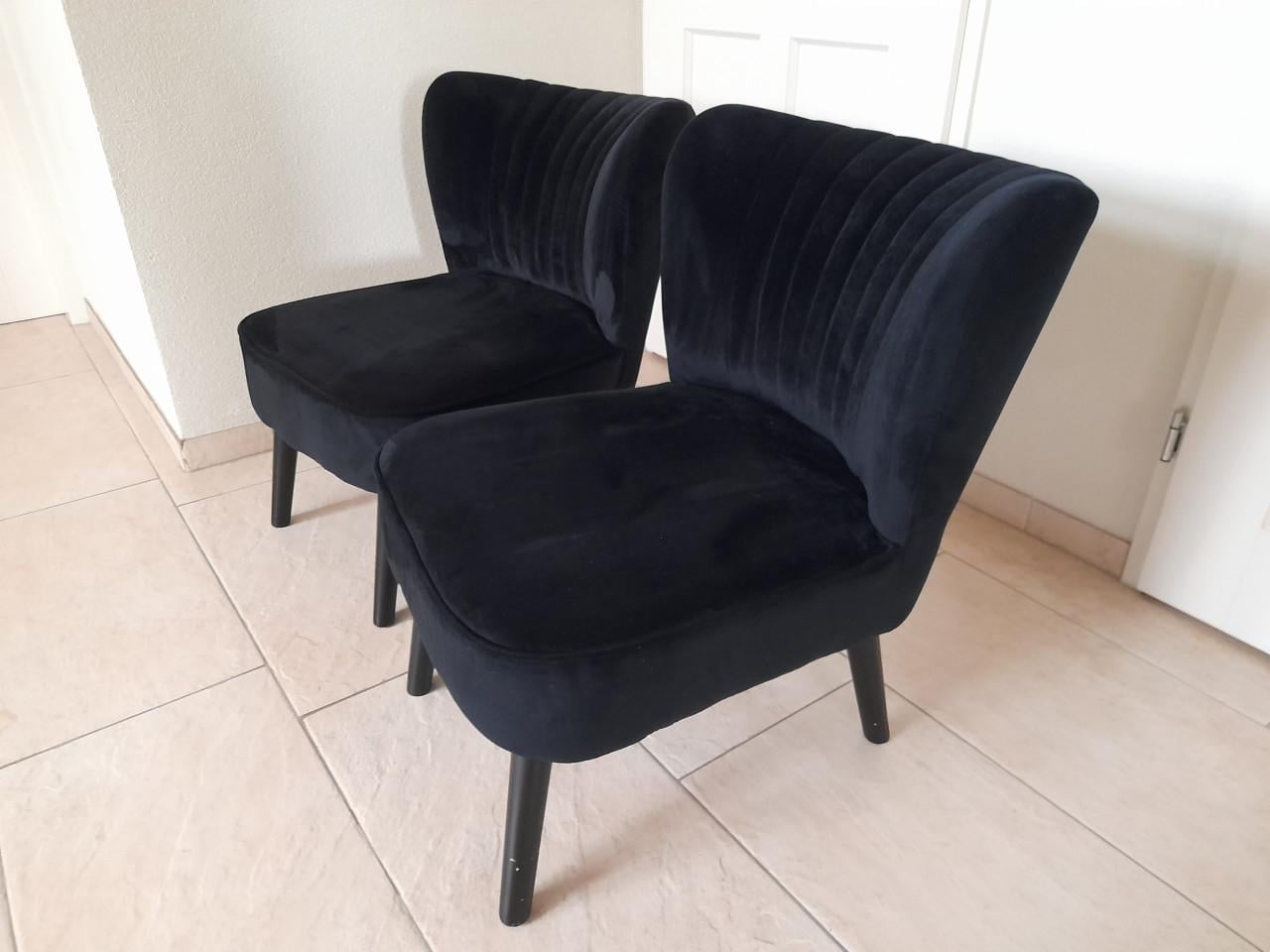 2 leuke fauteuiltjes (in goede nette staat)