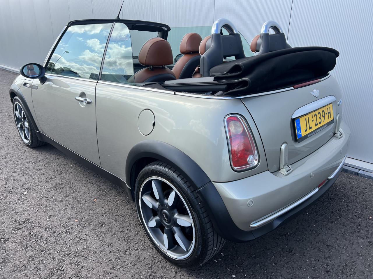 MINI Mini Cabrio 1.6 Cooper Pepper