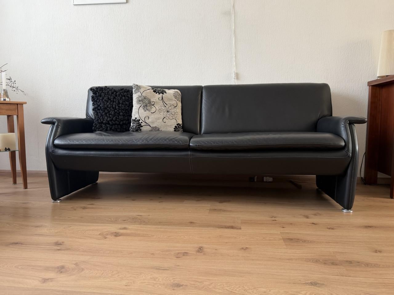 Zwart leren bankstel