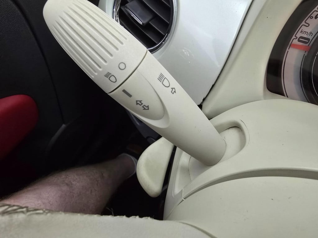 Fiat 500 twinair met panoramadak en unieke parelmoerkleur | tweedehands fia