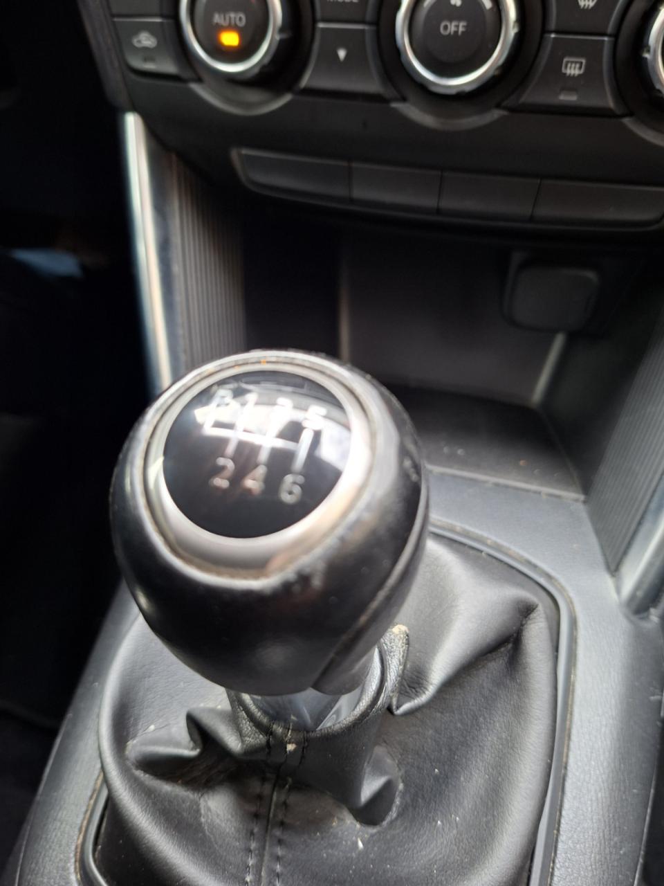 Mazda Cx-5 2.0 skylease 2wd | trekhaak | navigatie | lm velgen | all season