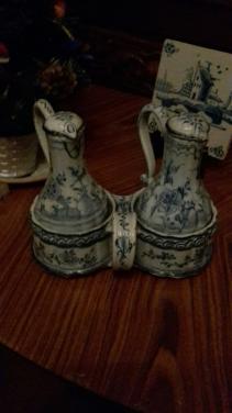 Olie en azijnstelletje, delfts 18e eeuw gaaf.