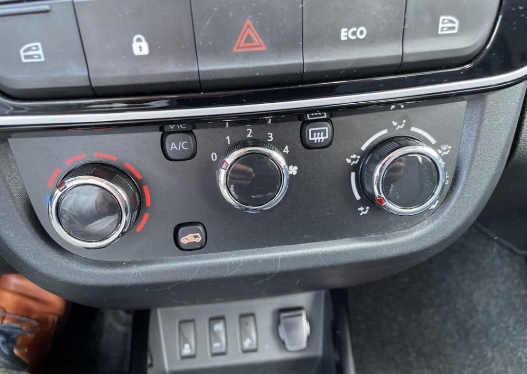 Dacia Spring expression 27 kwh