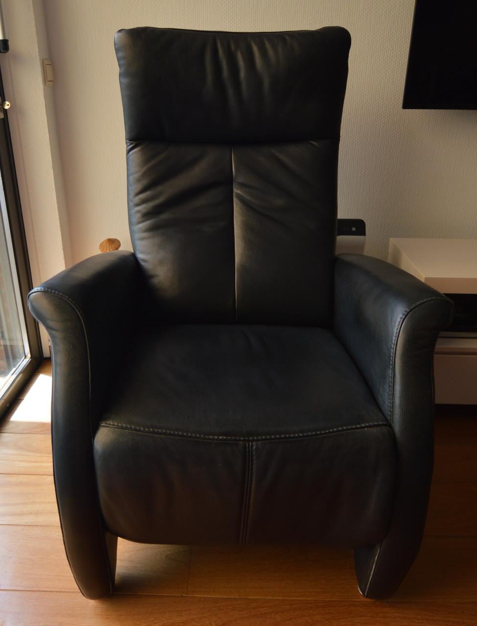 Uitklapbare lederen fauteuil