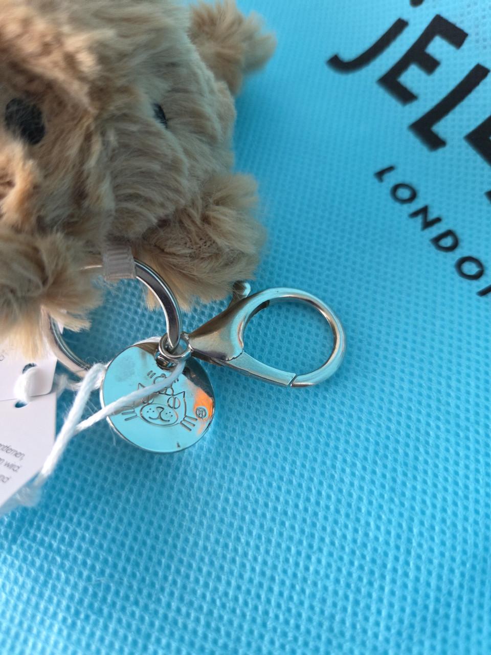 Bartholomew bear bag charm sleutelhanger met Jellycat labels